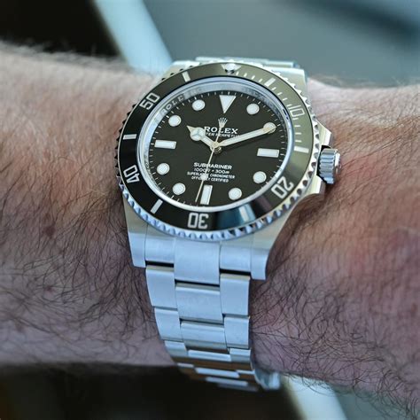 difference between rolex submariner date no date|rolex submariner no date 2020.